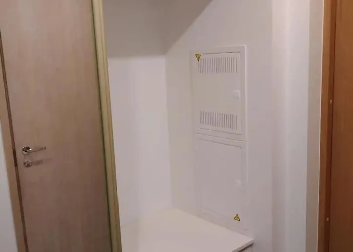 Apartment Quiet Place Next To Pirita, Lauluvaeljak, Kadriorg *